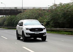 Bảng giá xe Ford tháng 12: Ford Everest ưu đãi 20 triệu đồng