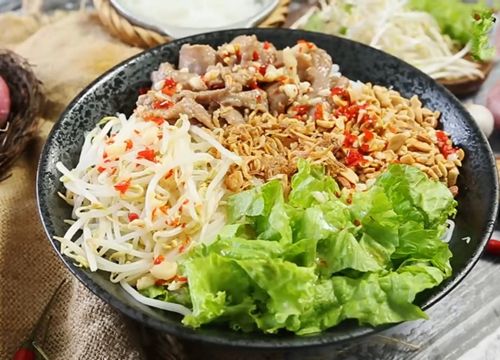 Hướng dẫn cách làm món bún bò trộn chuẩn vị Nam Bộ cho cả nhà