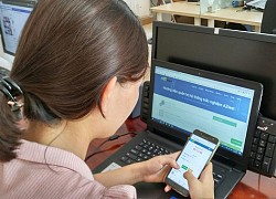 Nam sinh ngủ quên béng thời gian thi online Tiếng Anh, biết được lý do khiến cô giáo thốt lên: Chưa gặp tình huống này bao giờ!