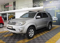 Toyota Fortuner 2011 máy dầu, số sàn giá hơn 400 triệu đồng có nên mua?