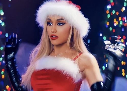 Sự thật "phũ phàng" về ca khúc Giáng sinh kinh điển từng được Ariana Grande cover, biết xong chắc chắn sang chấn tuổi thơ