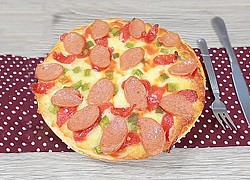 Cách làm bánh pizza bằng chảo chống dính ngay tại nhà ngon như ngoài tiệm