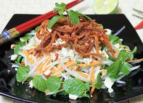 Món nộm bò khô ngon lạ miệng