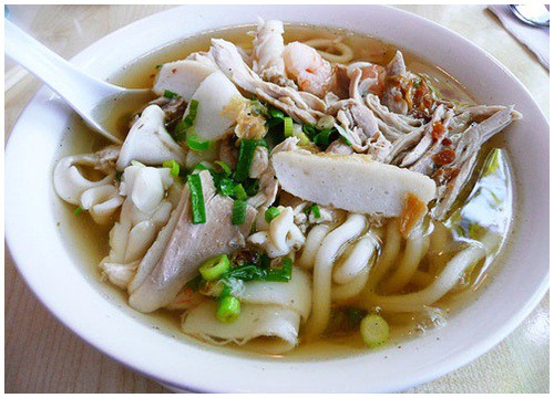 Bánh canh, hủ tiếu đậm hương vị biển Vũng Tàu