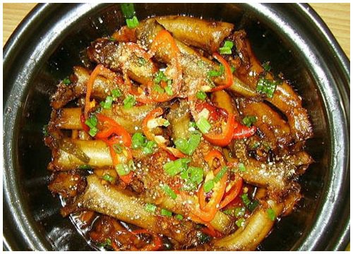 Cay nồng cá bống dừa kho tiêu xanh