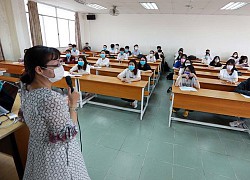 Phòng Covid-19, sinh viên có học trực tuyến?