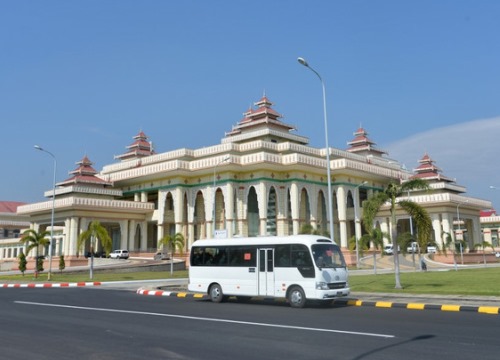 Quân đội Myanmar cách chức hàng loạt bộ trưởng