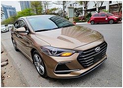 Hyundai Elantra Sport 2018 - lựa chọn xe cũ cho người trẻ