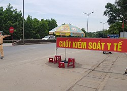 TP.HCM không phải vùng dịch, sao địa phương yêu cầu cách ly người từ TP.HCM về?
