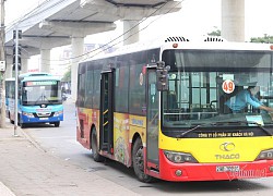 Xe buýt thủ đô vắng hoe ngày gần tết vì Covid-19