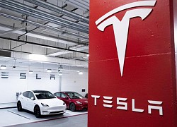 Làm sao mua xe điện Tesla bằng Bitcoin?