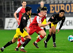 Thần đồng 16 tuổi không cứu nổi Dortmund