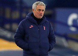 HLV Mourinho đau lòng sau màn rượt đuổi tỷ số của Tottenham