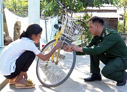 Lan tỏa yêu thương từ mô hình 'Con nuôi vùng biên giới'