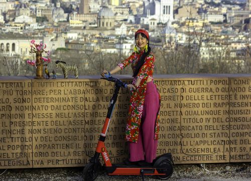 Mặc áo dài đón Tết giữa đất Italy