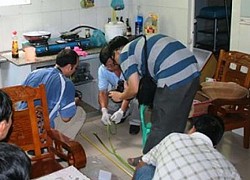 Nhậu ngày cuối năm, thanh niên chém chết chủ nhà