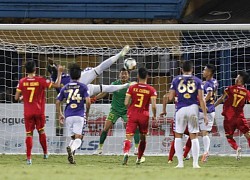 Những thách thức và cơ hội thành công của V-League trong năm 2021