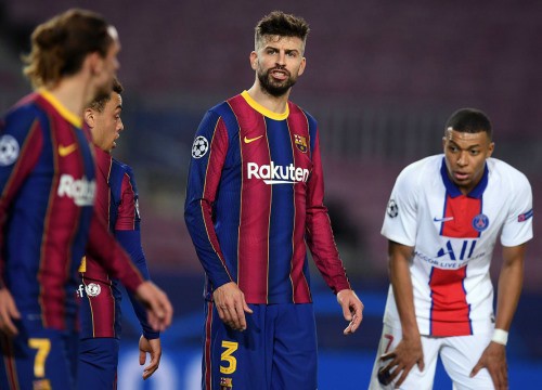 Barca thua thảm, Pique và Griezmann văng tục với nhau