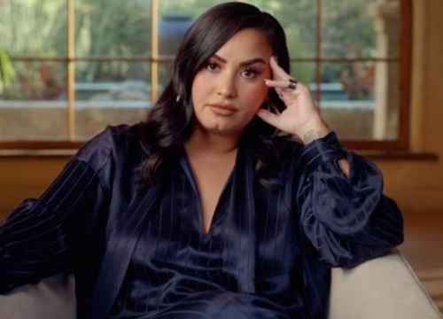 Demi Lovato từng bị đột quỵ ba lần vì dùng ma túy