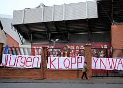 Klopp tuyên bố nóng việc rời Liverpool, fan giăng biểu ngữ