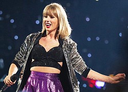 "Nhức mắt" trang phục khoe eo thon của nữ ca sĩ Taylor Swift