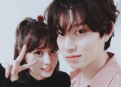 TWICE thu thập dàn hậu cung toàn nam thần Kpop: Jungkook (BTS) lộ hint với Nayeon, Kang Daniel - Heechul hẹn hò thành công