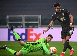 Bruno Fernandes lập cú đúp, Man Utd vùi dập tưng bừng Real Sociedad