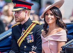 Em bé hoàng gia Anh mới chào đời chính thức lộ diện khiến người hâm mộ xuýt xoa, nhà Meghan Markle cũng bị lu mờ