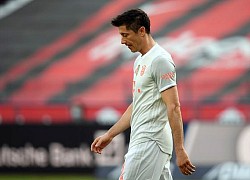 Lewandowski ghi bàn, Bayern Munich vẫn thua sốc trước Frankfurt