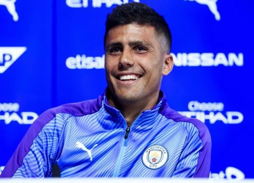 Rodri tiết lộ cuộc họp để đời giúp Man City 'đổi vận'