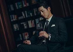 'Vincenzo' tung poster mới cận kề ngày lên sóng, Song Joong Ki - Jeon Yeo Bin hết lời khen ngợi bạn diễn cặp