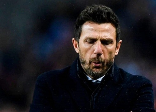 Cagliari sa thải HLV Di Francesco