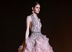 Elie Saab khắc họa 'Thời kỳ tươi đẹp'