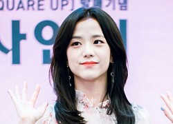 Jisoo (BlackPink) - mỹ nhân vàng của thế giới có thể "cân đẹp" mọi kiểu tóc và cách trang điểm trên đời