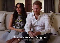 Meghan Markle tái xuất, diện đầm bầu 80 triệu nhưng bị chê vừa đắt vừa thiếu tinh tế hơn hẳn khi là Công nương