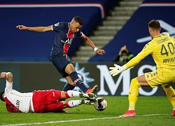 PSG trở lại mặt đất sau trận thắng Barca