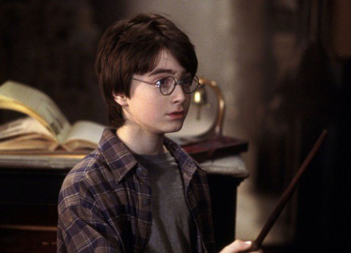 Vì sao Daniel Radcliffe thường nhận vai quái dị sau Harry Potter?