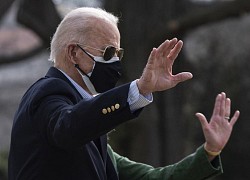 Biden hứng chỉ trích vì ra lệnh không kích Syria