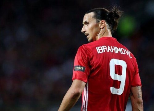 CĐV Man Utd e ngại Ibrahimovic