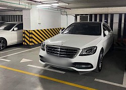 Đỗ xe ngang trái, chủ Mercedes tiền tỷ &#8220;tái mặt&#8221; khi đối diện với màn trừng phạt đặc biệt