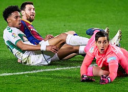 Messi lập cú đúp, Barcelona chỉ còn kém Real Madrid 2 điểm