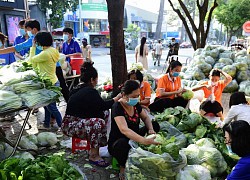 Nông sản Hải Dương vào tới Sài Gòn, người dân nhận miễn phí