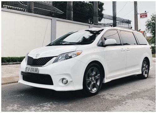 Toyota Sienna bản thể thao 10 năm tuổi tại Việt Nam