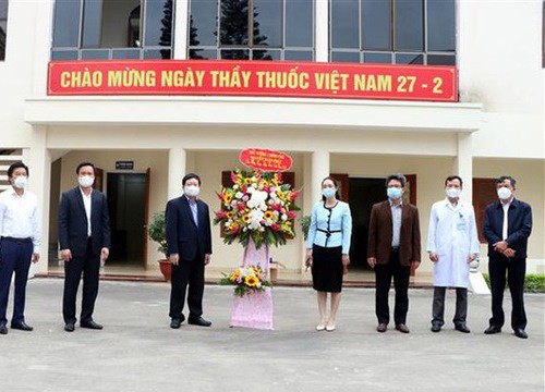 Tri ân những chiến sĩ áo trắng chống dịch COVID-19 tại Hải Dương