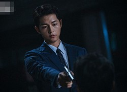 Đóng mafia mà "giao diện" búng ra sữa, Song Joong Ki định biến Vincenzo thành phim viễn tưởng đấy à?