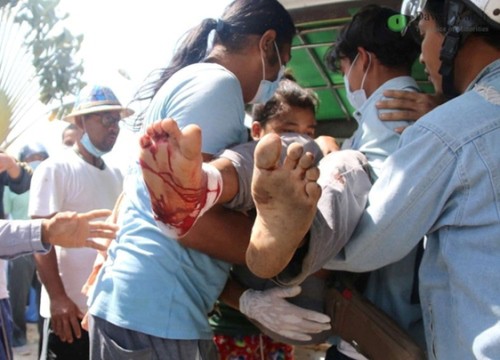 Mỹ, EU lên án cảnh sát Myanmar bắn chết 18 người biểu tình