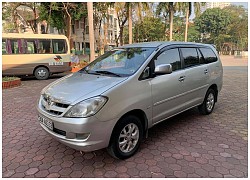 Toyota Innova đời đầu 15 năm tuổi giá 300 triệu đồng, có nên mua?