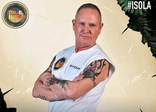 Paul Gascoigne: 'Vừa cai nghiện vừa... say, sợ nhất rắn!'