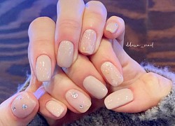 10 mẫu nail đơn giản vừa hợp đi chơi, vừa hợp đi làm