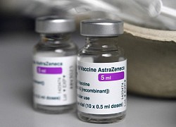 Canada dừng tiêm vaccine AstraZeneca người dưới 55 tuổi